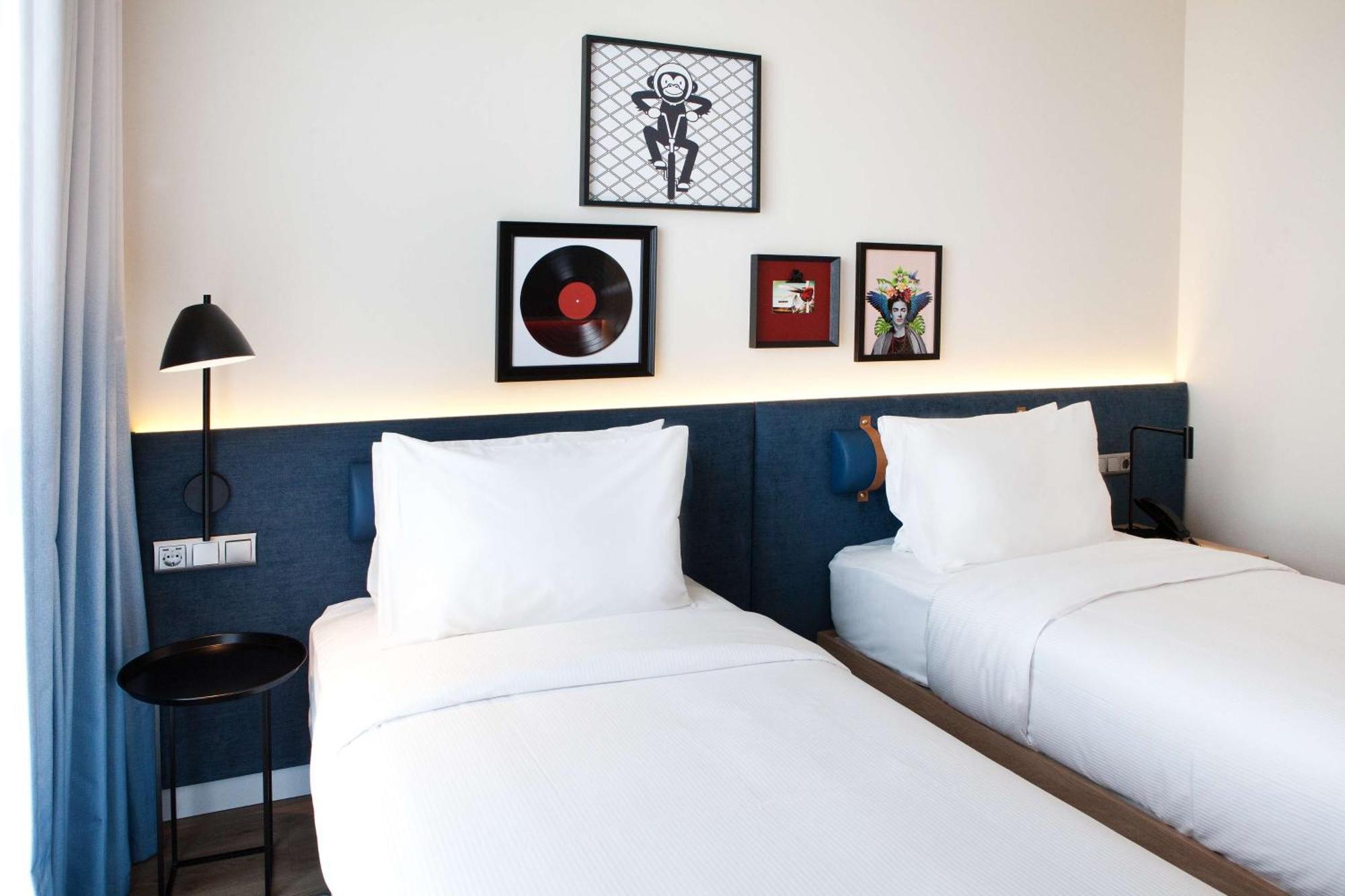 Hotel Hampton By Hilton Ratyzbona Zewnętrze zdjęcie