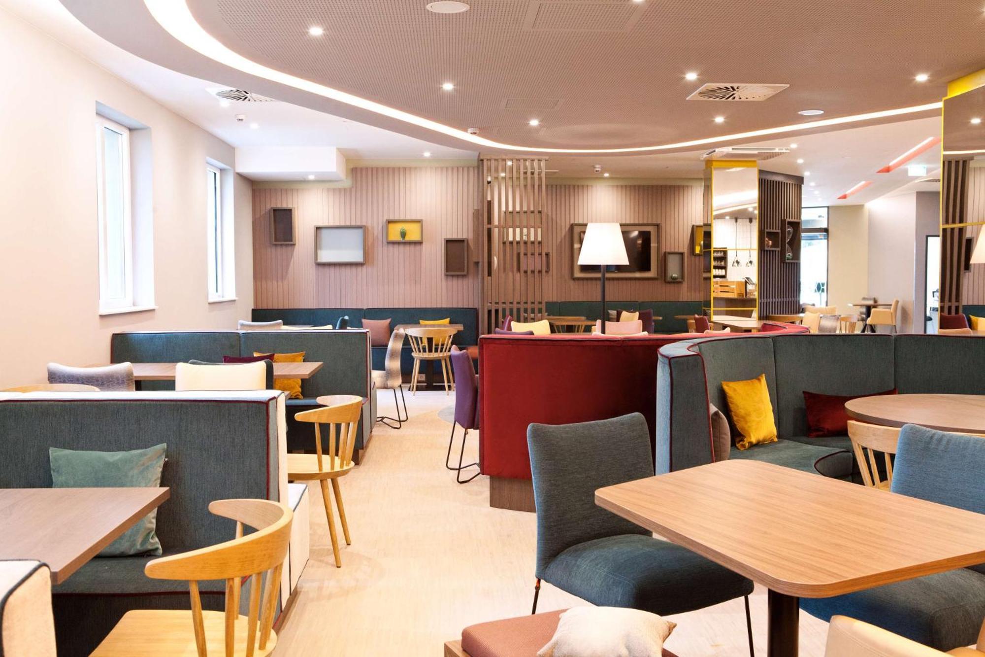 Hotel Hampton By Hilton Ratyzbona Zewnętrze zdjęcie